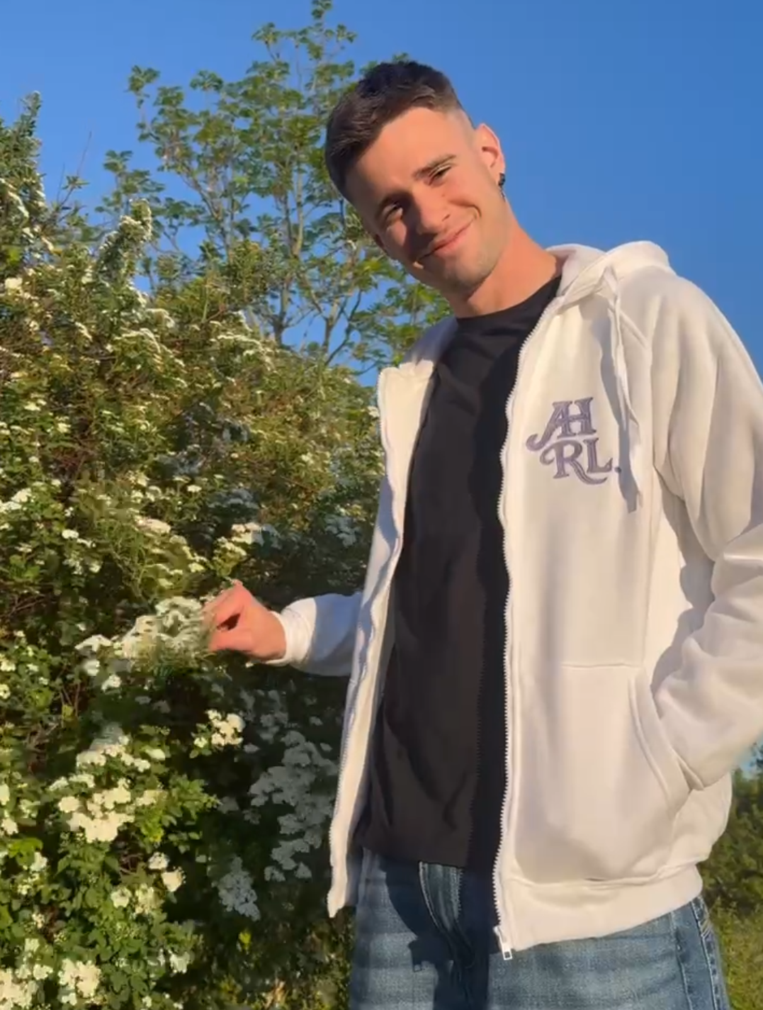 Sudadera Con Cremallera AHRL. Blanca & Lila