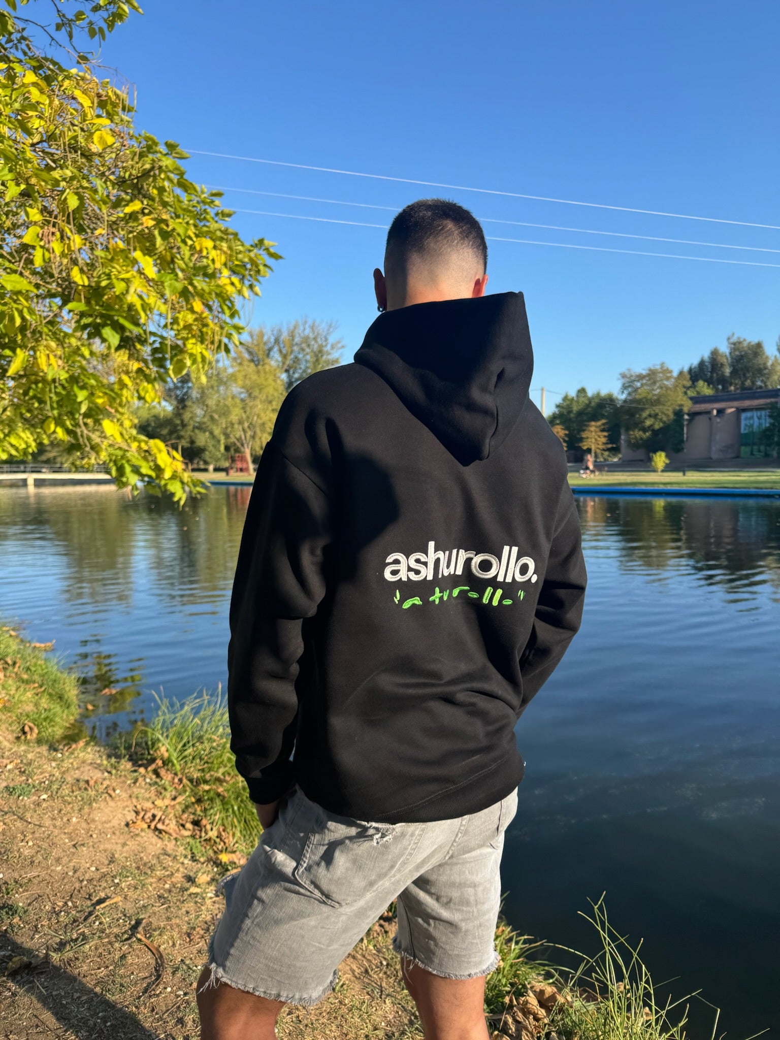 Sudadera A TU ROLLO. Negra & Verde