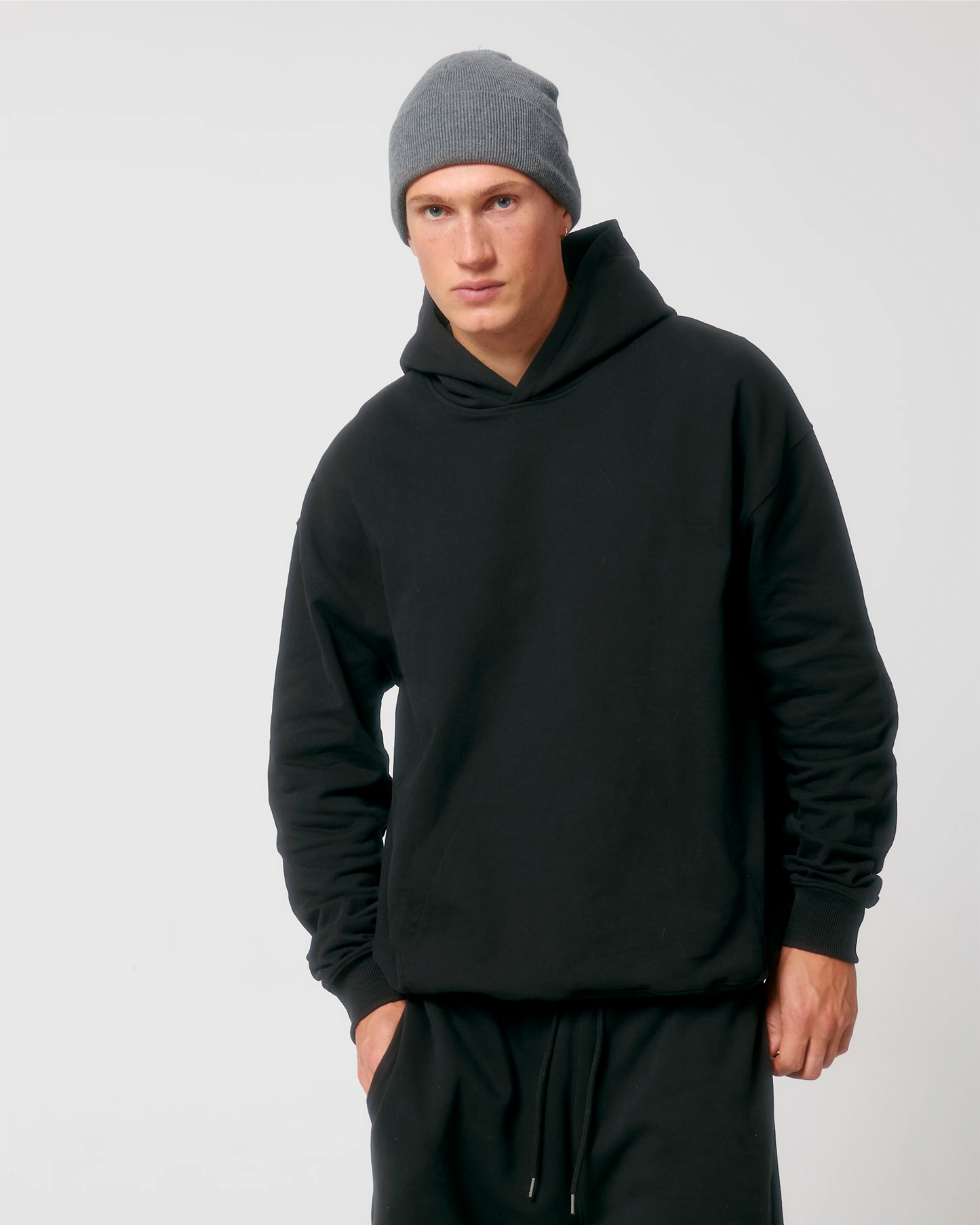 Hoodie Ultra Ball // Oversize Unisex Pokemon