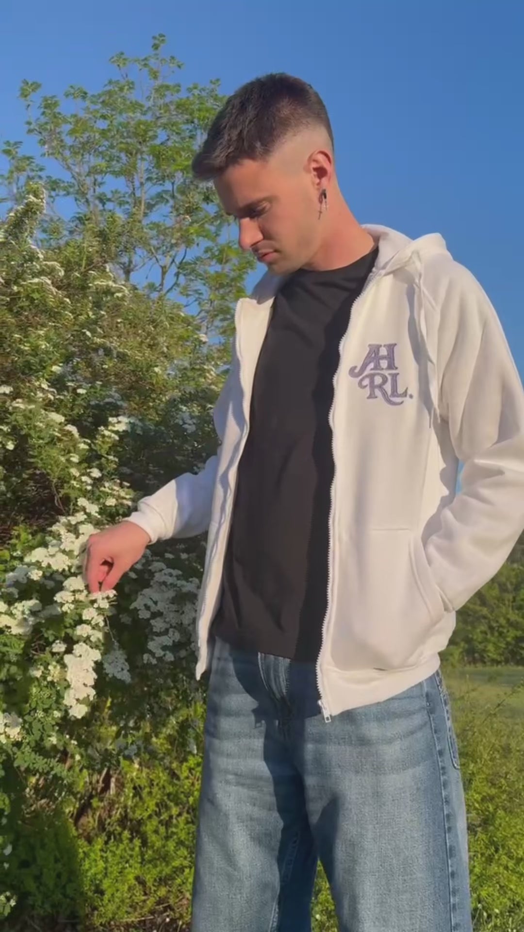 Sudadera Con Cremallera AHRL. Blanca & Lila